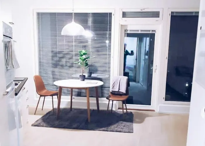 New Mint Near Airport